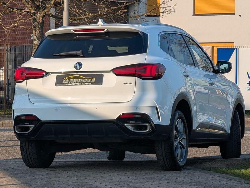 Gebraucht MG HS Comfort 162 PS (119 kW) 2024 Weiß SUV