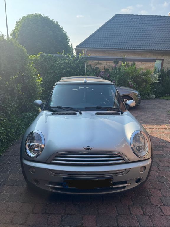 Silber Gebraucht 2005 Mini Cooper Cabriolet Cabrio | 4.790 € (Fairer Preis) - Bild 1/3