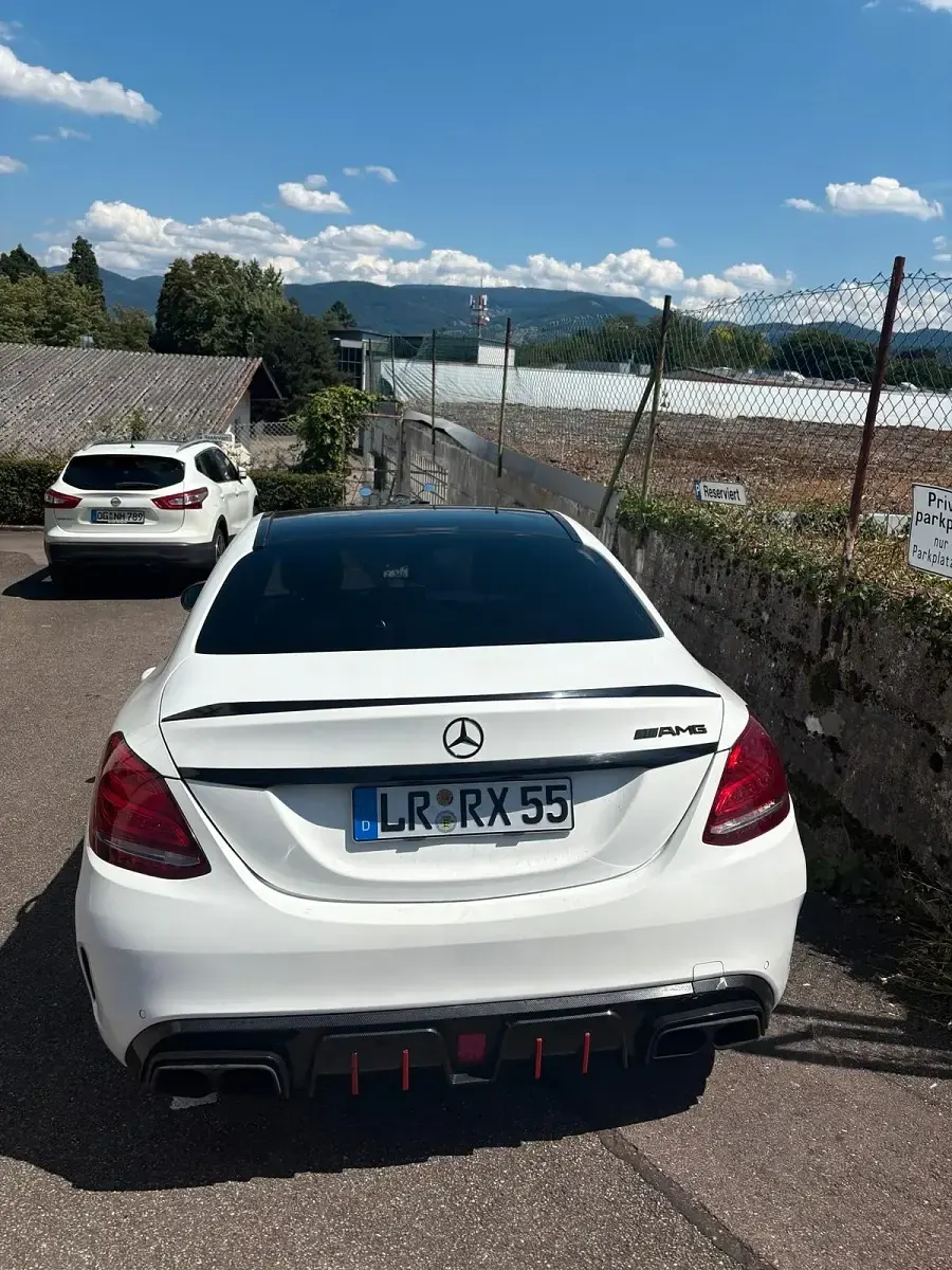 Gebraucht Mercedes C450 AMG AMG 367 PS (269 kW) 2016 Weiß Limousine