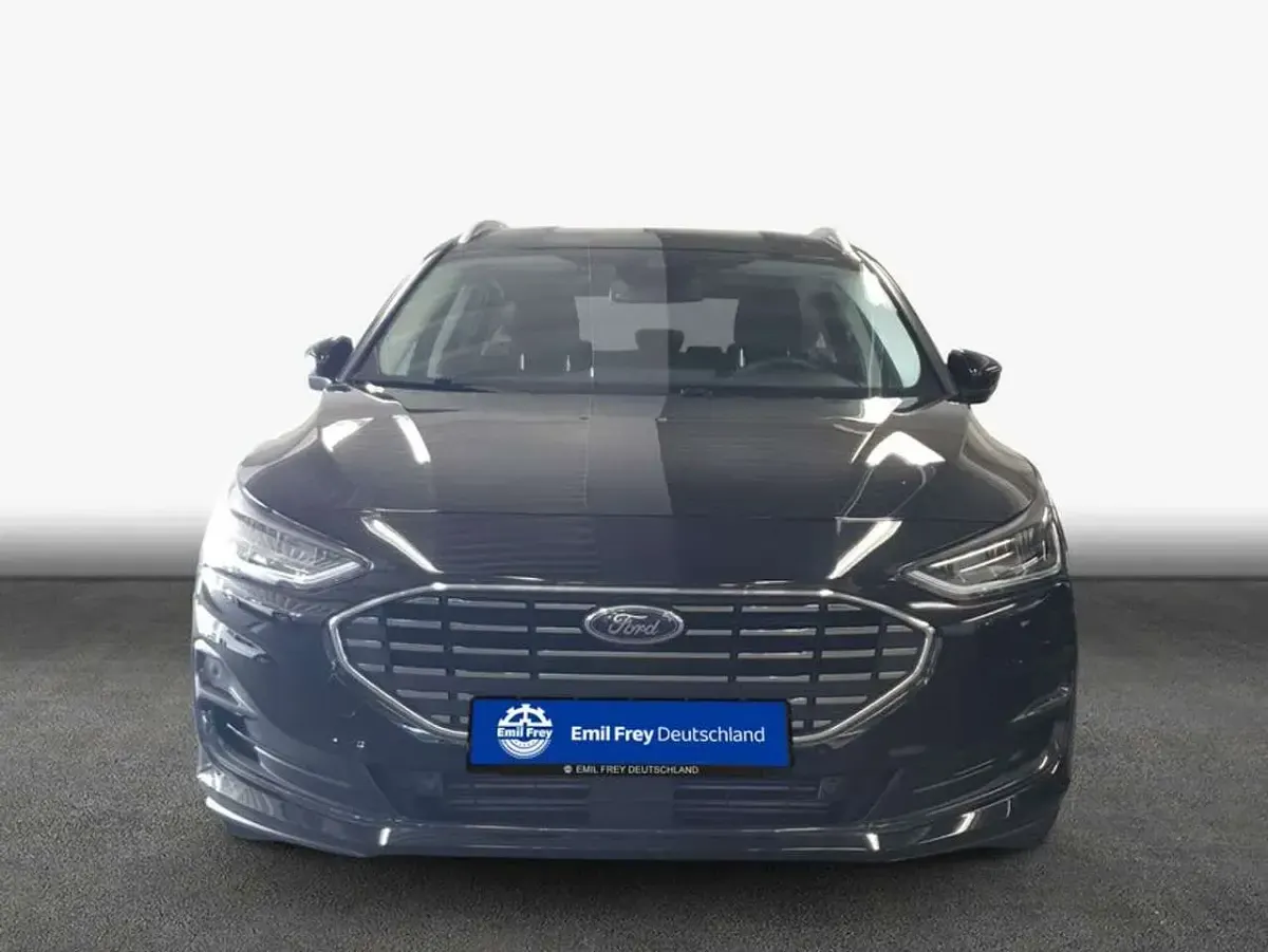 Gebraucht Ford Focus Titanium 125 PS (91 kW) 2024 Agate black metallic Kombi