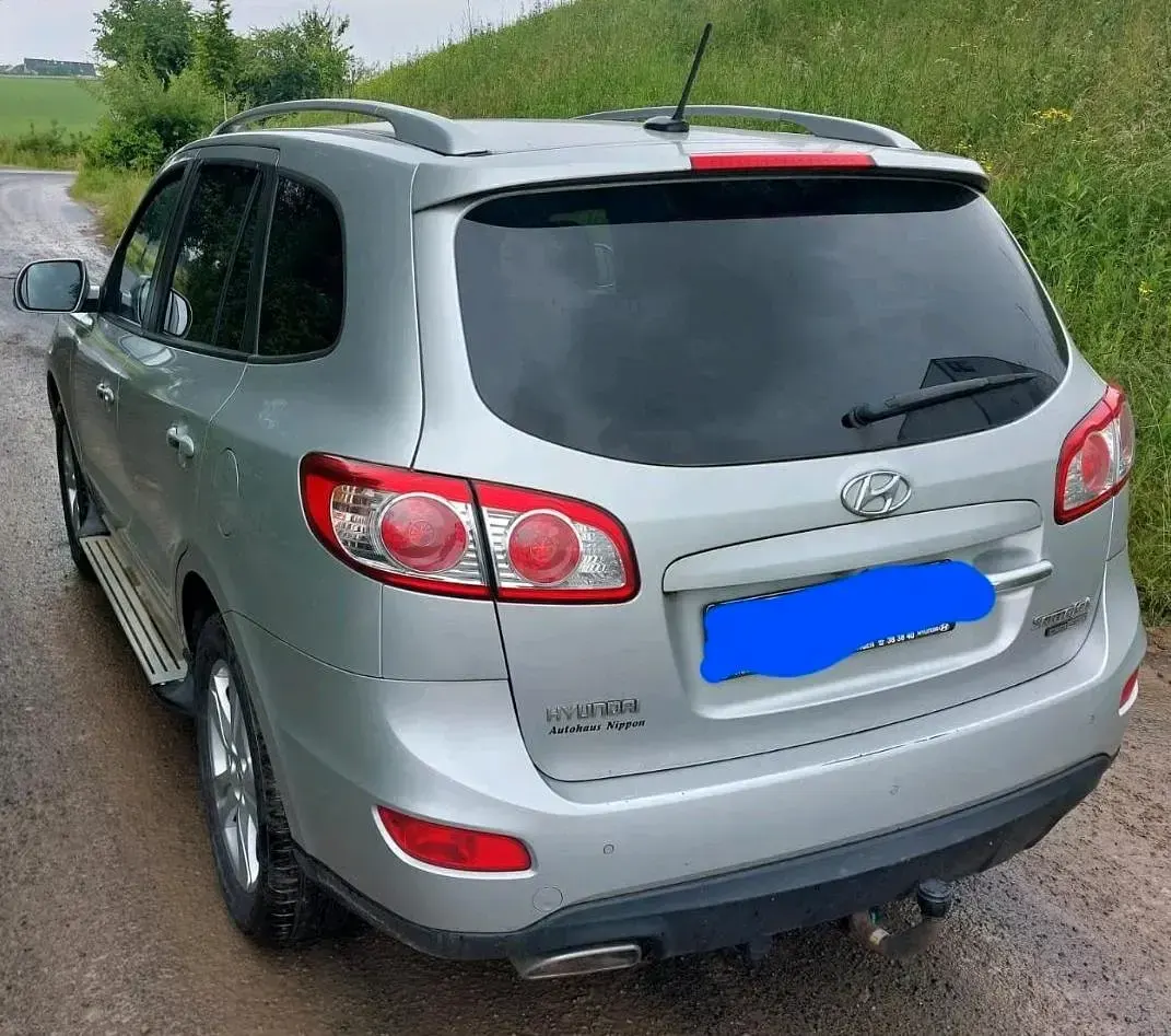 Gebraucht Hyundai Santa Fe 197 PS (144 kW) 2010 Silber SUV