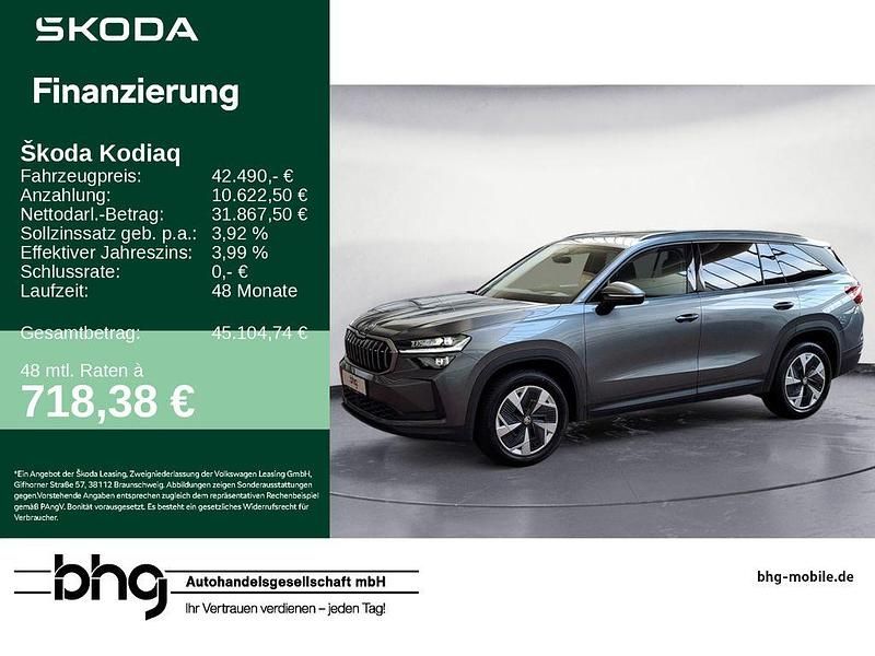 Grau Gebraucht 2024 Skoda Kodiaq Selection SUV | 42.490 € (Superpreis) - Bild 1/4