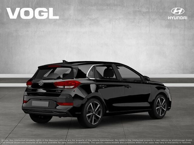 Gebraucht Hyundai i30 Advantage 101 PS (74 kW) 2024 Abyss black / mic Van / Kleinbus