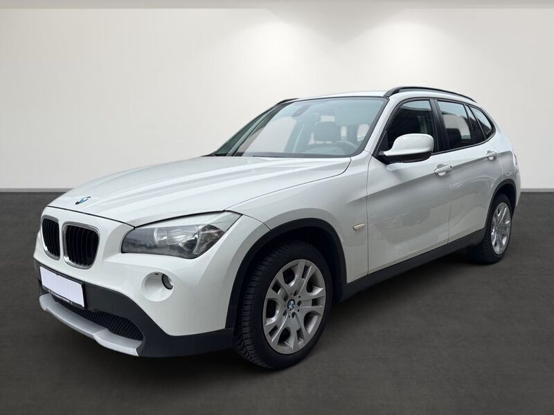 Weiß Gebraucht 2012 BMW X1 SUV | 8.999 € (Fairer Preis) - Bild 1/4
