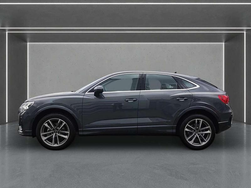 Gebraucht Audi Q3 150 PS (110 kW) 2025 Nanograu metallic SUV