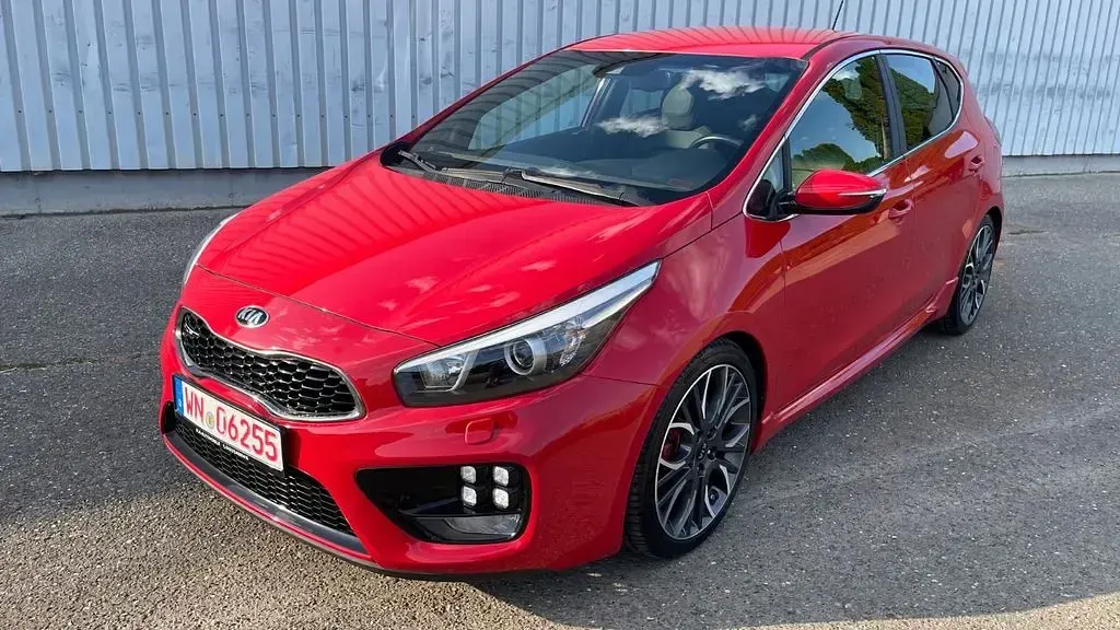 Gebraucht Kia Ceed GT-Track 204 PS (150 kW) 2014 Rot Kleinwagen