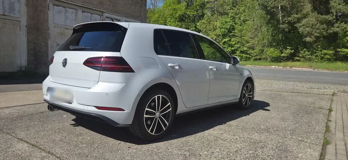 Gebraucht VW Golf VII GTE 204 PS (150 kW) 2017 Weiß Limousine