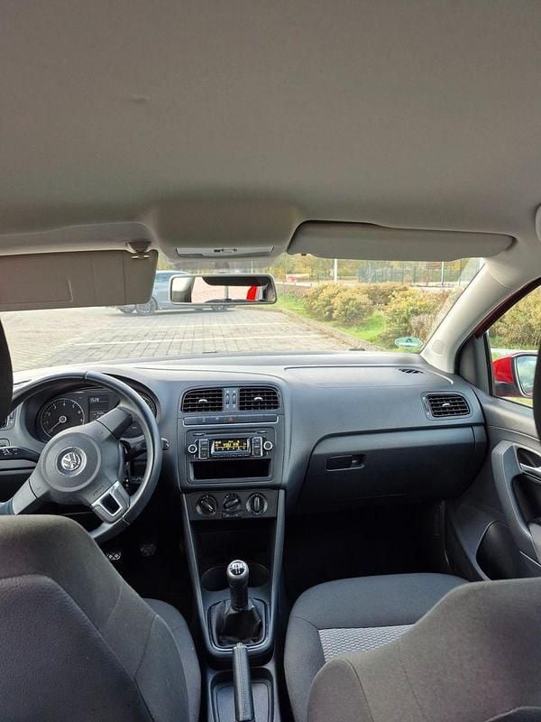 Gebraucht VW Polo 90 PS (66 kW) 2011 Rot Kleinwagen