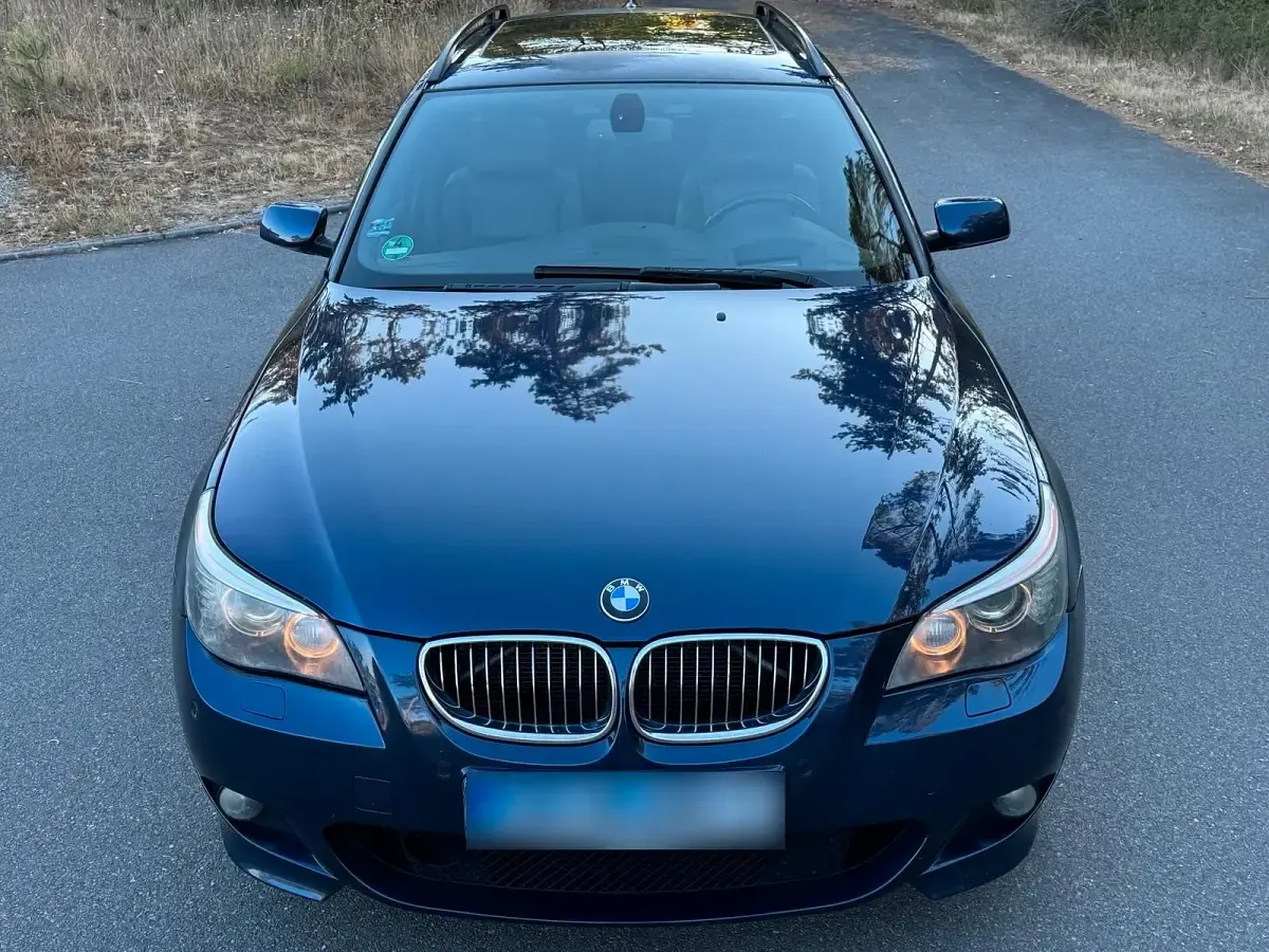 Gebraucht BMW 530 M Sport 235 PS (172 kW) 2008 Blau Kombi