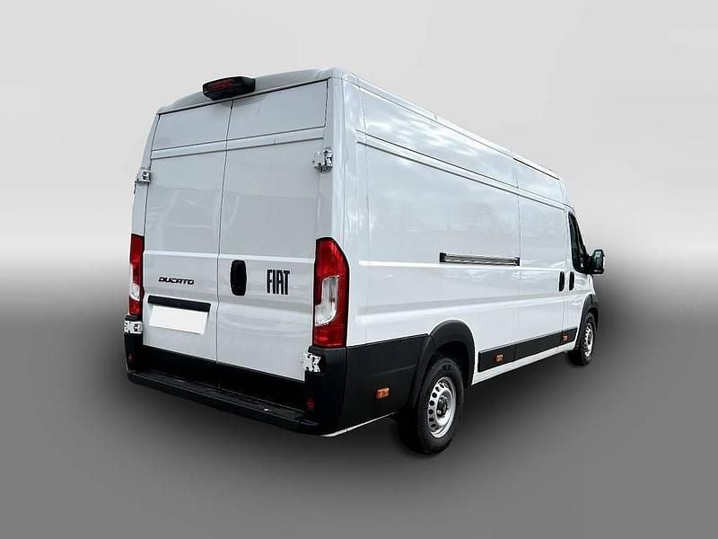 Gebraucht Fiat Ducato 140 PS (102 kW) 2024 Weiß Van
