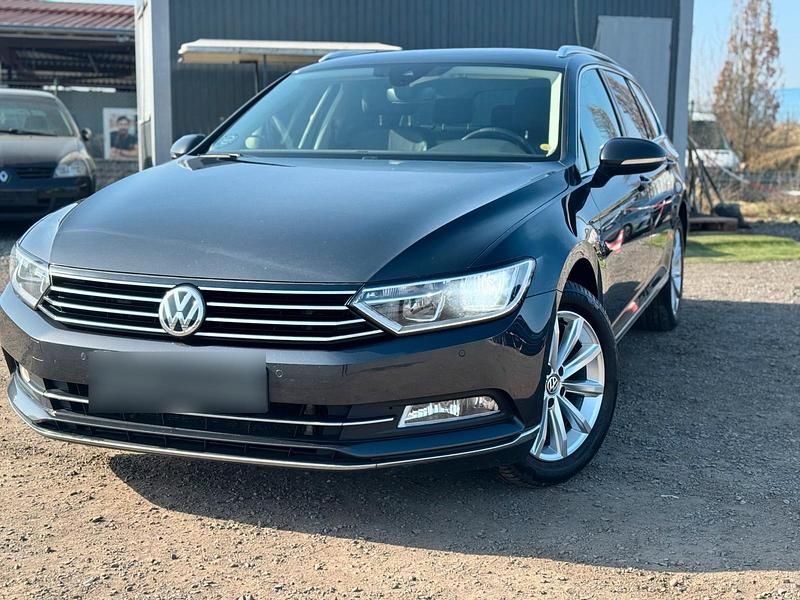 Gebraucht VW Passat Highline 150 PS (110 kW) 2017 Grau Kombi
