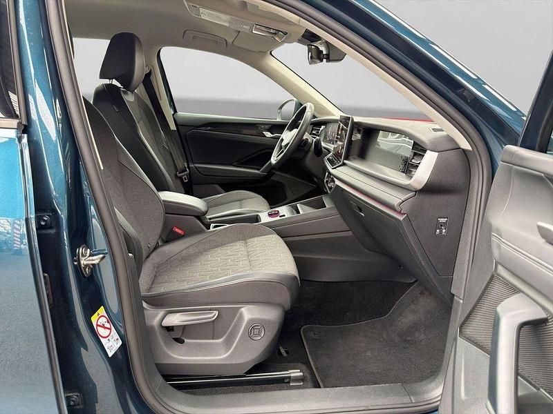 Gebraucht VW Tayron Life 150 PS (110 kW) 2025 Blau SUV