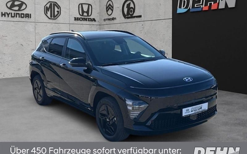 Neu Hyundai Kona Trend 150 kW (204 PS) 2025 Grün SUV
