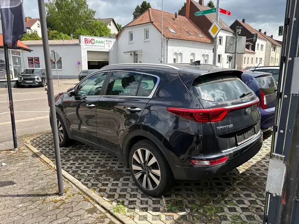 Gebraucht Kia Sportage 136 PS (100 kW) 2016 Schwarz SUV