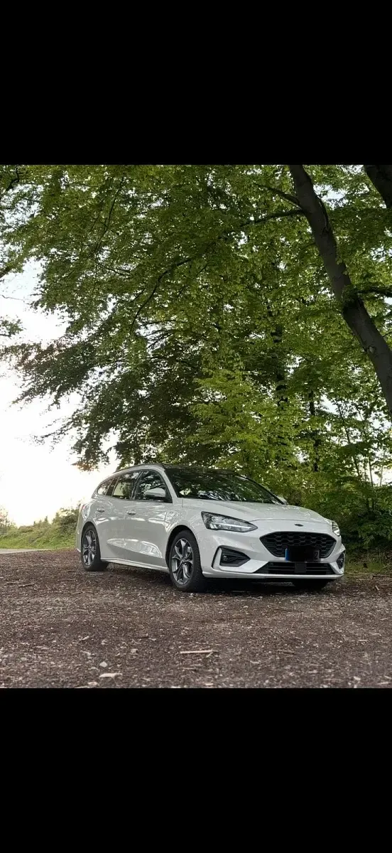 Gebraucht Ford Focus ST-Line 150 PS (110 kW) 2020 Andere farben Kombi