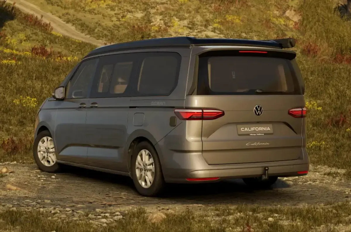 Neu VW T7 California 150 PS (110 kW) 2026 Indiumgrau metallic / dach: schw Van