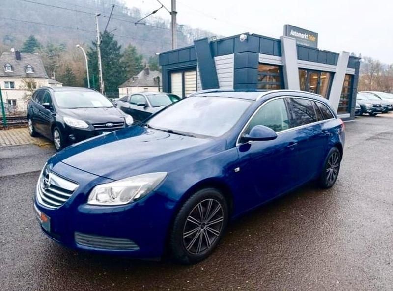 Blau Gebraucht 2010 Opel Insignia Kombi | 2.700 € (Guter Preis) - Bild 1/4