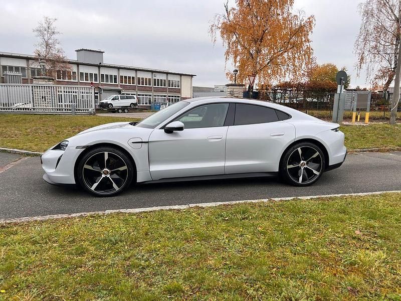 Gebraucht Porsche Taycan 350 kW (476 PS) 2021 Grau Limousine