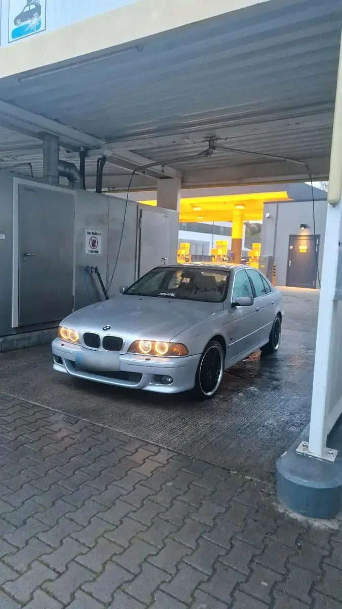 Używany BMW 520 170 KM (125 kW) 2000 Srebrny Sedan/Limuzyna