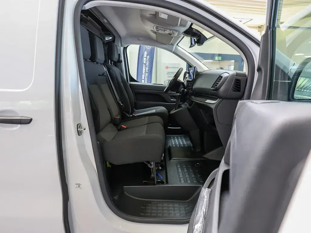 Neu Peugeot Expert 144 PS (105 kW) 2026 Weiss / kaolin weiss Van