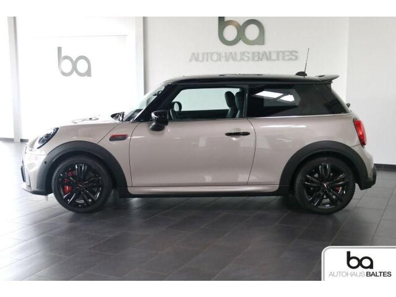 Gebraucht Mini John Cooper Works 231 PS (169 kW) 2024 Rooftop grey met. (metallic) Kleinwagen