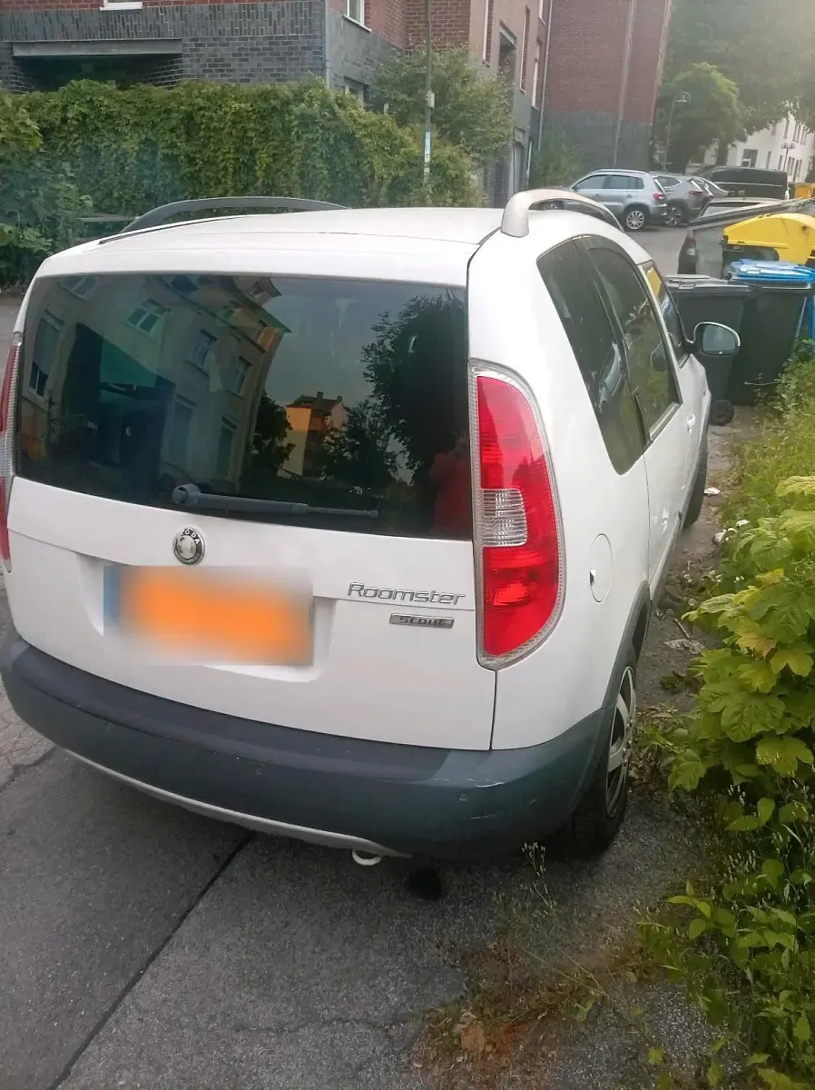 Gebraucht Skoda Roomster 86 PS (63 kW) 2007 Weiß Van / Kleinbus