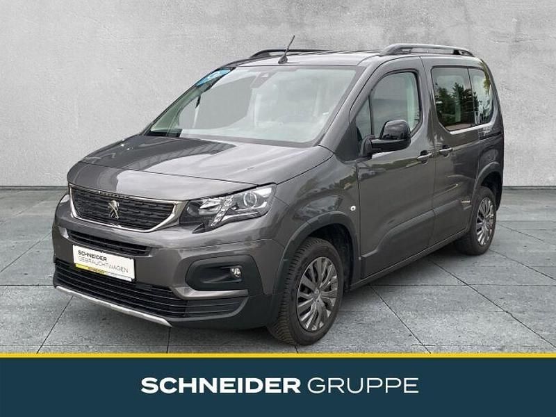 Grau Gebraucht 2023 Peugeot Rifter Allure Van / Kleinbus | 23.890 € (Teuer) - Bild 1/4