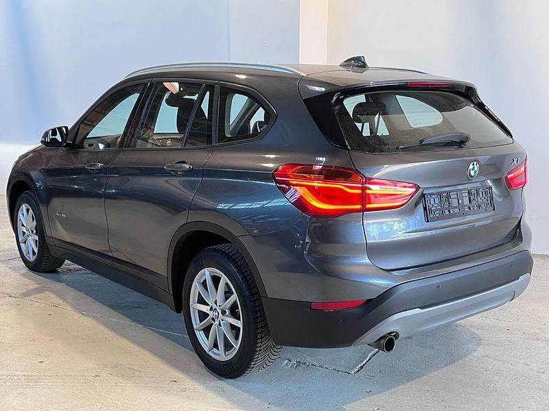 Second-hand BMW X1 Advantage 136 CP (100 kW) 2017 Gri SUV