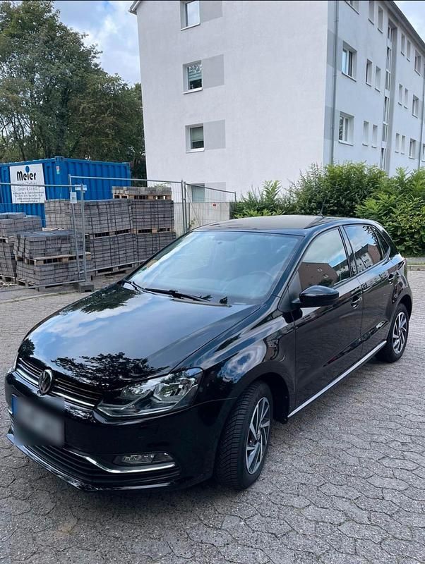 Gebraucht VW Polo Sound 75 PS (55 kW) 2017 Schwarz Kleinwagen