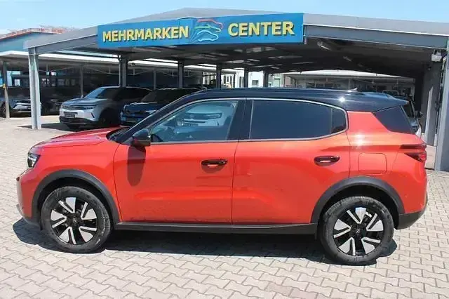 Neu Opel Frontera Ultimate 110 PS (80 kW) 2026 Schwarz SUV