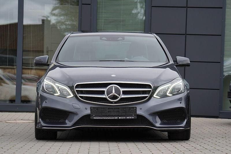Gebraucht Mercedes E400 AMG line 333 PS (244 kW) 2017 Grau Limousine