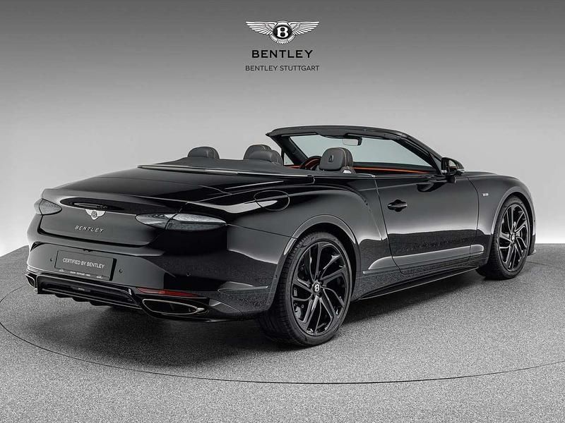 Gebraucht Bentley Continental GT Convertible 782 PS (575 kW) 2024 Black crystal Cabrio