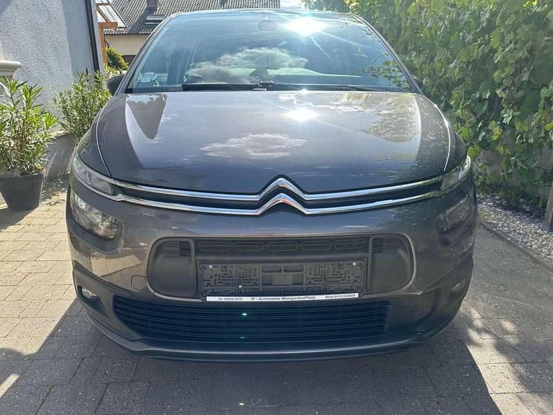 Gebraucht Citroën C4 SpaceTourer Feel 120 PS (88 kW) 2018 Lackierung platiniumgrau/meta Van / Kleinbus