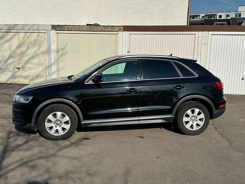 Gebraucht Audi Q3 Ambiente 184 PS (135 kW) 2015 Schwarz SUV