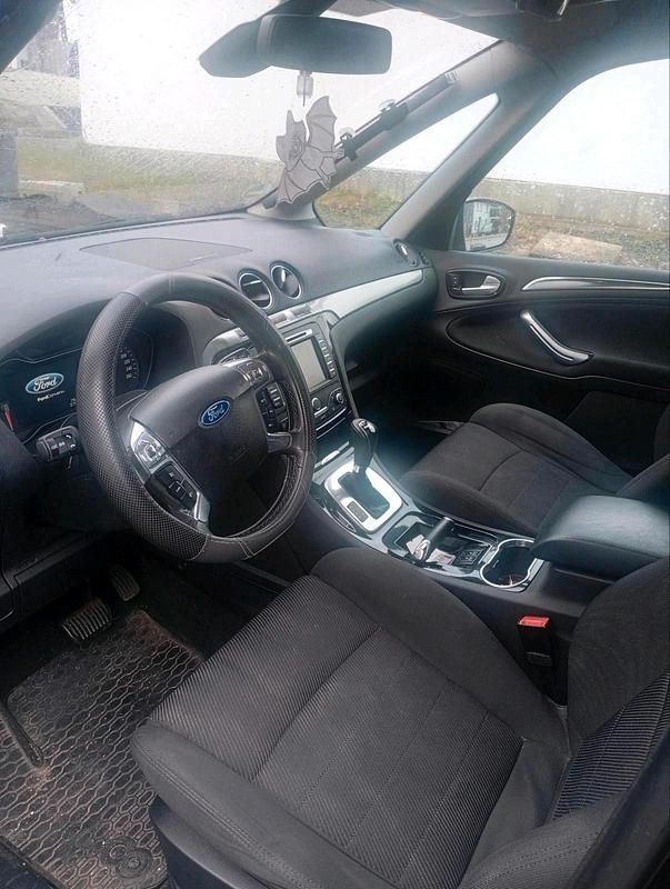 Gebraucht Ford Galaxy Titanium 140 PS (102 kW) 2011 Schwarz Van / Kleinbus