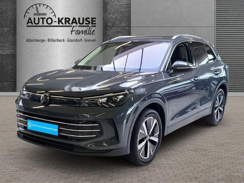 Grau Gebraucht 2024 VW Tiguan Elegance SUV | 39.745 € (Teuer) - Bild 1/4