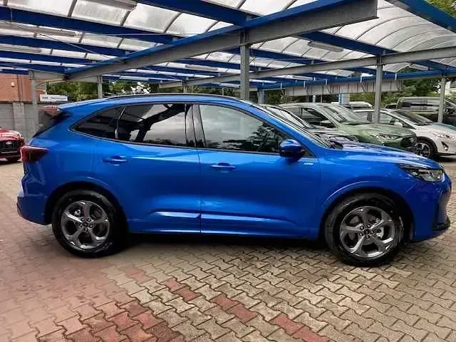 Gebraucht Ford Kuga ST-Line 186 PS (136 kW) 2025 Desertbluemet. SUV