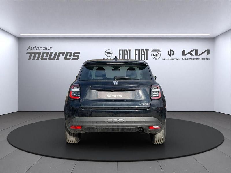 Neu Fiat 600 La Prima 110 PS (80 kW) 2026 Grün SUV
