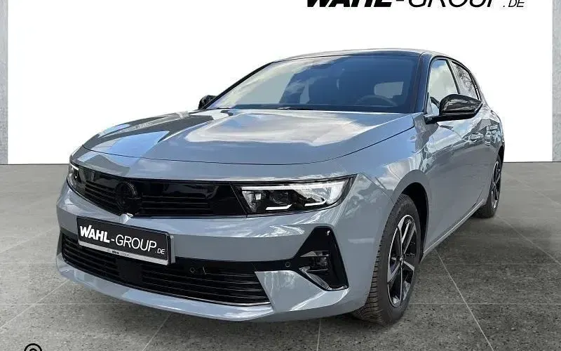 Gebraucht Opel Astra 130 PS (95 kW) 2025 Kleinwagen