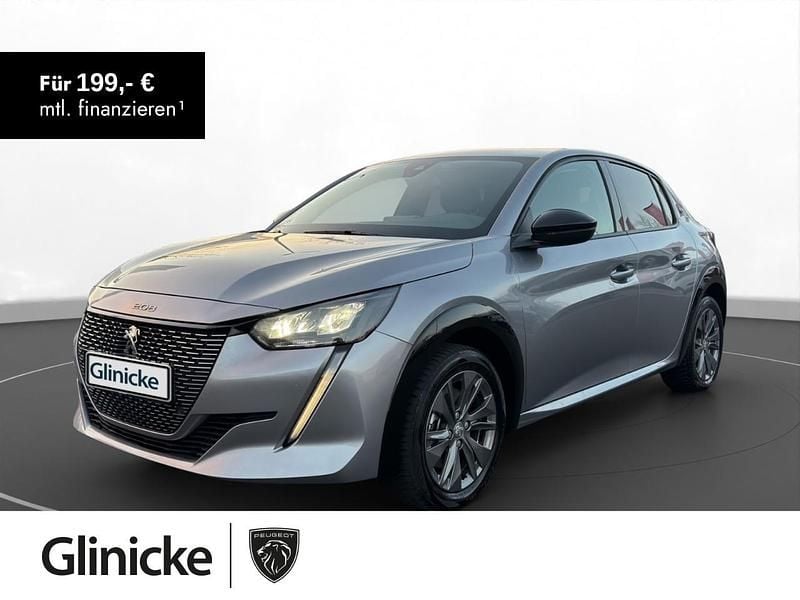Gebraucht Peugeot e-208 Allure 100 kW (136 PS) 2023 Kleinwagen