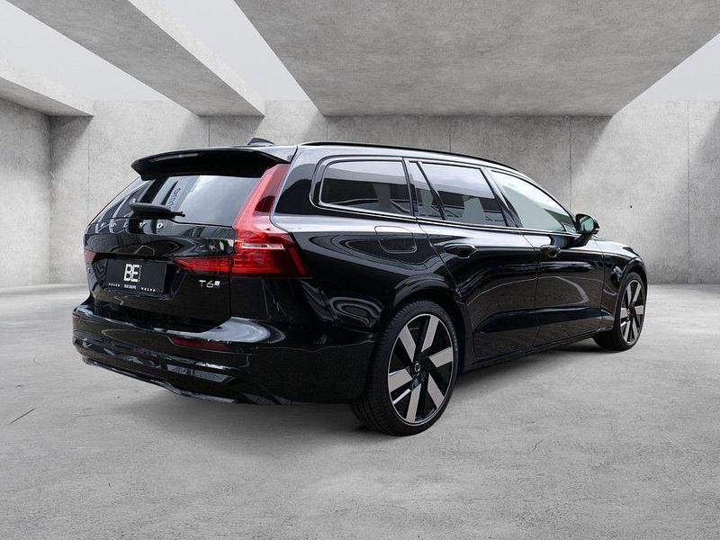 Gebraucht Volvo V60 Ultra 398 PS (292 kW) 2024 Schwarz Kombi