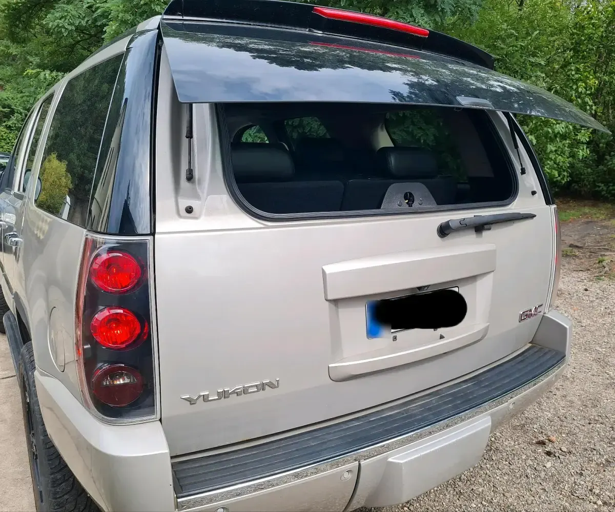 Second-hand GMC Yukon 385 CP (283 kW) 2007 Bej SUV