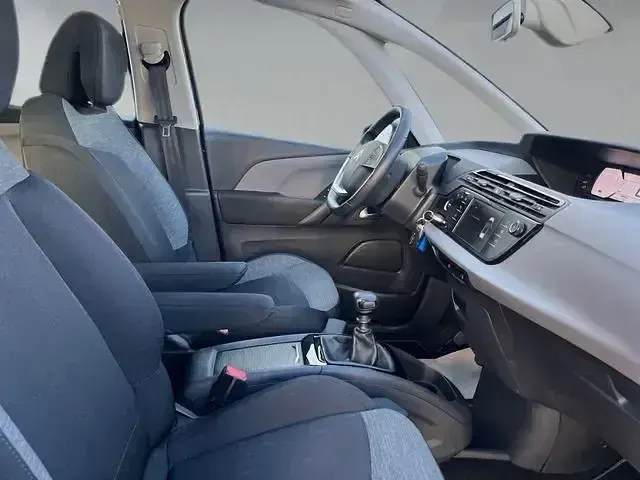 Gebraucht Citroën C4 SpaceTourer Feel 131 PS (96 kW) 2021 Onyxschwarz Van / Kleinbus