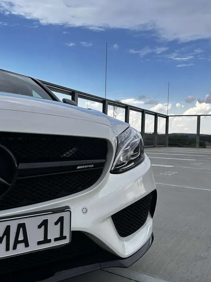 Gebraucht Mercedes C450 AMG AMG 367 PS (269 kW) 2018 Weiß Limousine