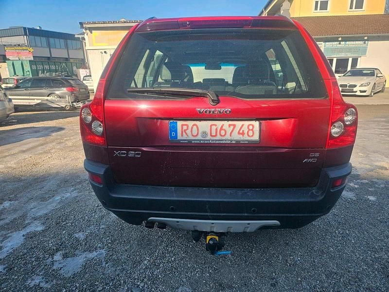 Second-hand Volvo XC90 163 CP (119 kW) 2004 Roșu SUV