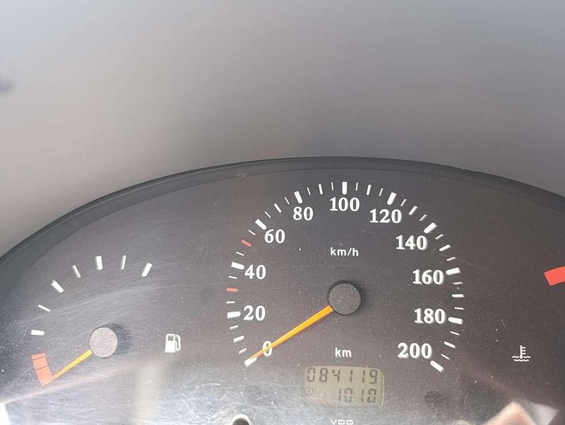 Gebraucht Nissan Micra 60 PS (44 kW) 2000 Kleinwagen