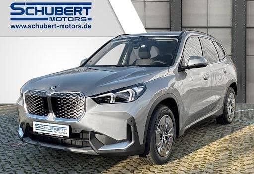 Gebraucht BMW iX1 Performance 150 kW (204 PS) 2025 Silber SUV