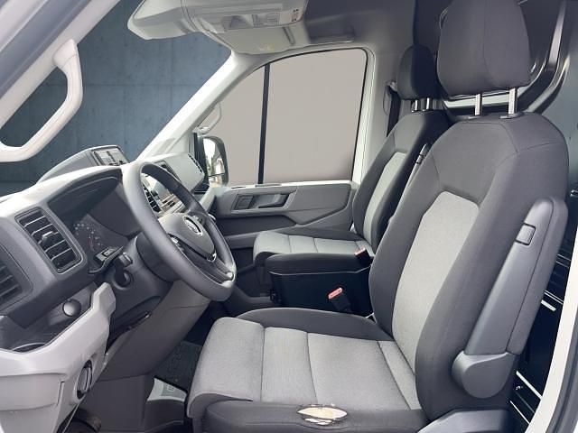 Gebraucht VW Crafter 177 PS (130 kW) 2022 Weiss Van