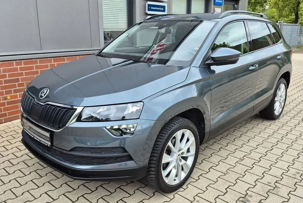 Gebraucht Skoda Karoq Style 116 PS (85 kW) 2019 Grau SUV