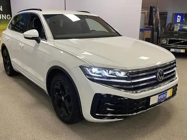 Gebraucht VW Touareg Elegance 286 PS (210 kW) 2024 SUV
